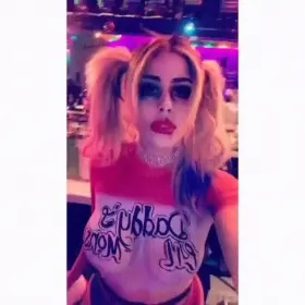 Busty Harley Quinn is a Master Seductress