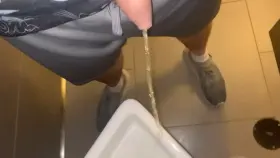 Small, uncut, marking.