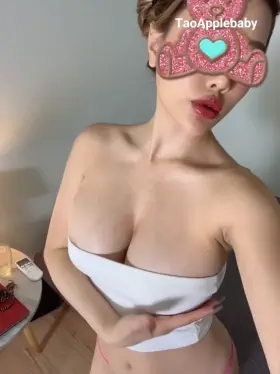 Can a Korean in a white crop top be busty enough for you? ❤😛