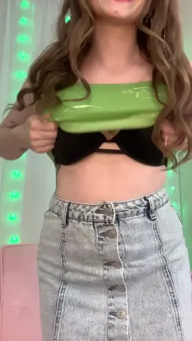 Should I do this to someone in public? [OC REVEAL]