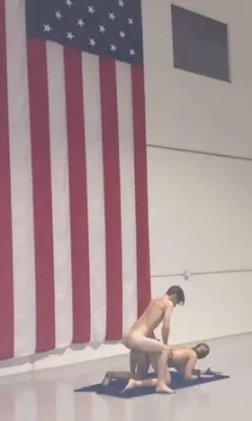 Enjoyed this stud hitting it from the back. Would you fill me up too?