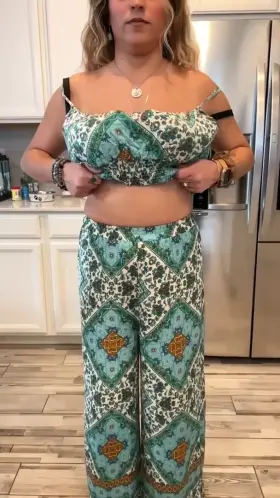 Totally Amazing [Titty Drop]