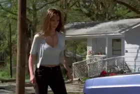 Jennifer Love Hewitt - I Know What You Did Last Summer (1997)