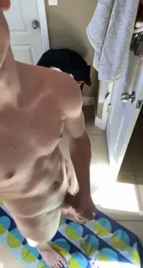 wanna help me get harder bro?