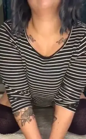 natural, homegrown g cups [gif]