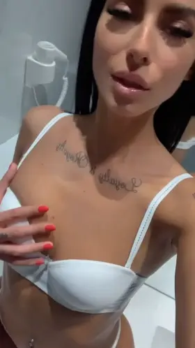 which side will you eat first?