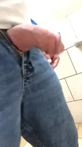 Watch my fat monster cock go soft to hard 😈🍆 no hands
