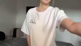 would you fuck a (not so) innocent 19y/o teen like me😊