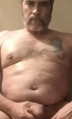 Shooting hot cum in my own mouth