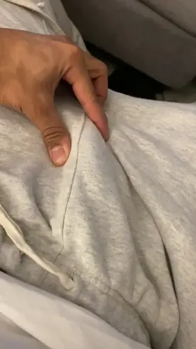 Worship my bbc 😈🖤