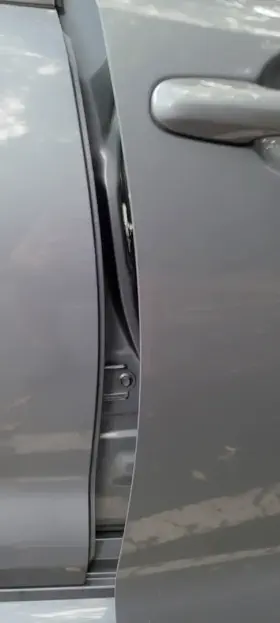 Do you think the guy sitting in his truck parked next to me noticed?