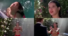 Phoebe Cates goes to collage