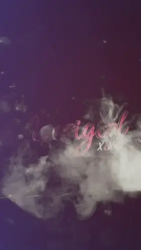 a little Sari striptease😋 wana see the full video?