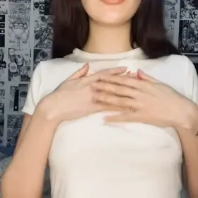 nipple piercing is so sexy🥰