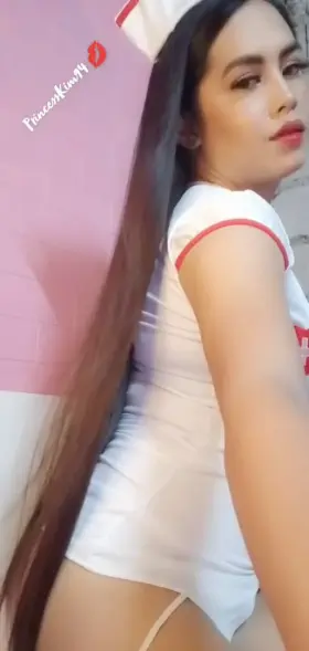 Can I be your personal nurse daddy? 💉💦