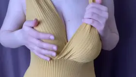 My big and squishy boobs [gif]