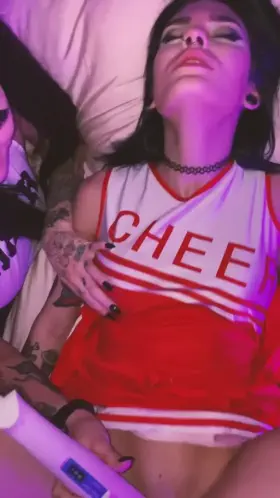 [FFM] this is so fucking hot