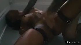 Scarlit likes it rough