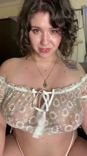 Do You like This Trick ? ( Take Her Free Content In The Comment )