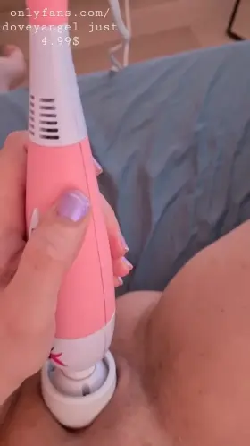 look at my pussy 🥰