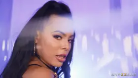 Cum Thru 4 - Luna Star, Isiah Maxwell