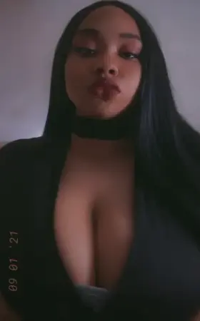 I hope your Monday isnt too hard? oc