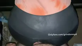 Cumshot on ass after assjob in shiny pants