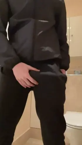 Cum and play with me 😜. I got much more to offer! (23)