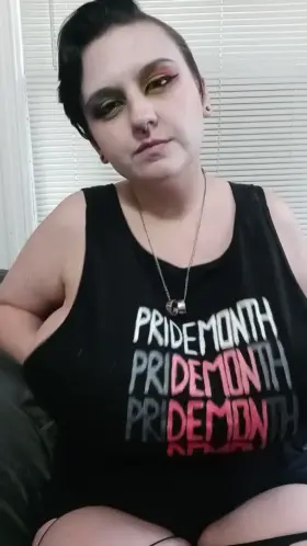 you are so small it makes me laugh