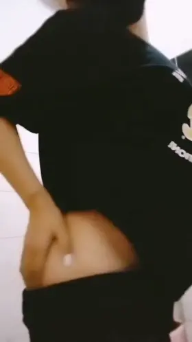 Who wants to spank my phat ass?