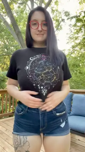 I definitely don’t fit in in my neighborhood but I’m embracing my inner whore 🖤