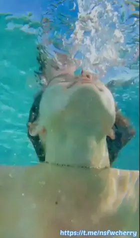 M3gnutt So Sweet And Juicy Girl - F0lder B3low