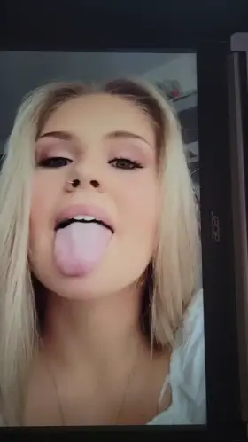 She made me squirt 💦💦