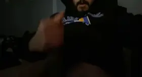 Milking my cock feels so goood, come join me🤤😈👅