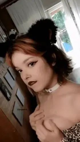 I'm gonna be your Dolly tonight 🐱