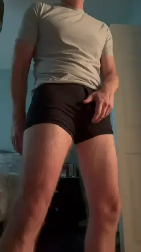 Bulge and a little show foe y’all