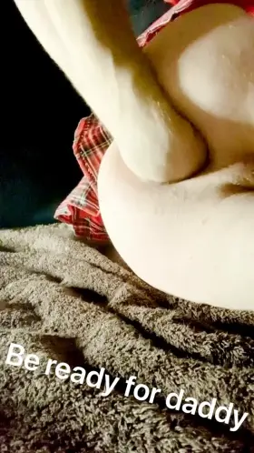 Anyone Into Fisting? Cause Now I Am!😋