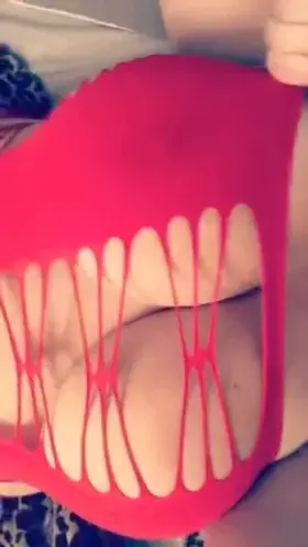 Stringy thing for Valentine’s Day❤️💋❤️