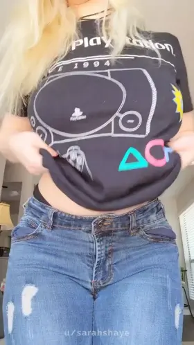 Drop Tits Perfect 😘 For Free Content Check The Comm ... 👇