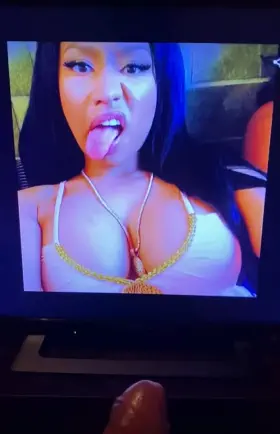 Celebrity Tribute #1 to the Queen of rap.