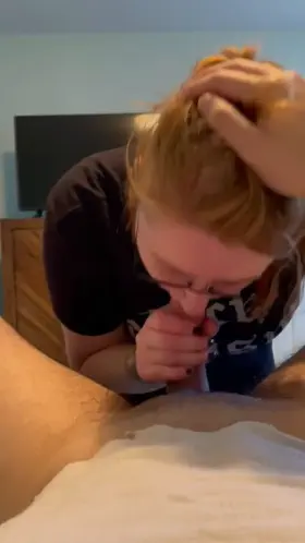 Always quite a sight to see my girlfriend work it 😇