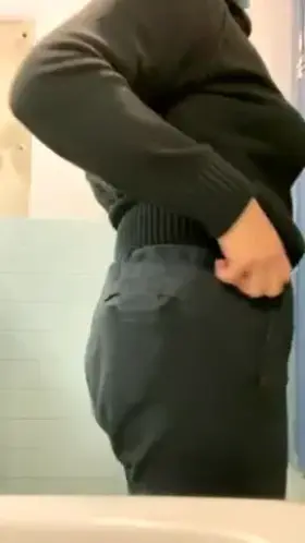 Your favorite thick 22yo Filipina wishes you a happy weekend 😉