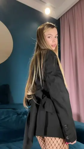 You can’t even imagine how horny I am 💋 [f]