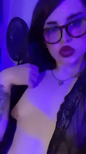 My little boobs have been feminizing so well 🥺💦🤤💕💕