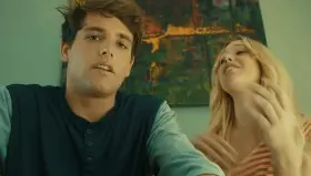 Lucy needed Photoshop help from her stepbrother.