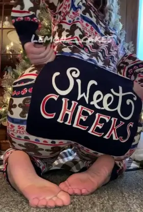 Sweet Cheeks☺️( her Free album In Comments )