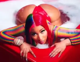 So hard for Nicki and her fat chocolate ass need a bud to help me finish to it