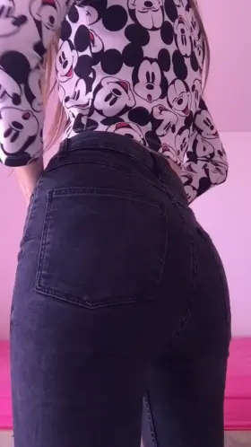 Do you want to be my Mickey Mouse?❤️🥵