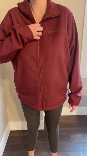 Grocery store trip with my titties hanging free f/33