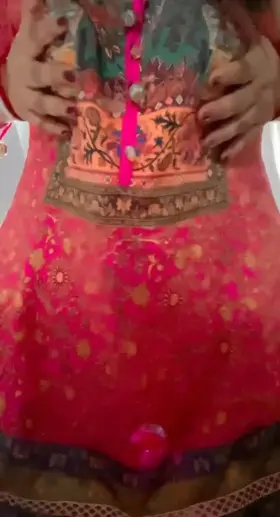 Desi Titty Drop! 😋